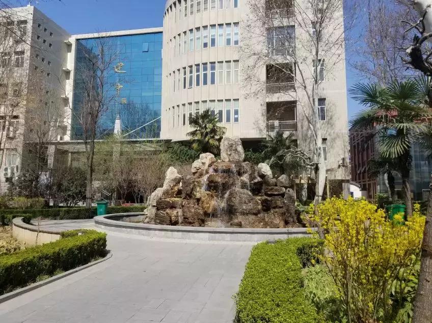 郑州金水硕爵中学,郑州九中初中部硕爵学校