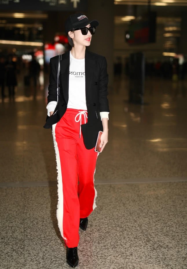 张俪牛角扣大衣,张俪减肥穿衣搭配