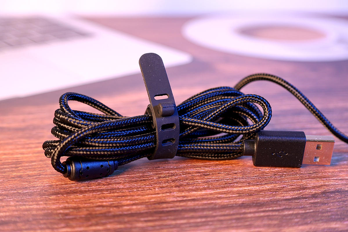 达尔优牧马人em915鼠标拆解,达尔优em910牧马人游戏鼠标怎么样