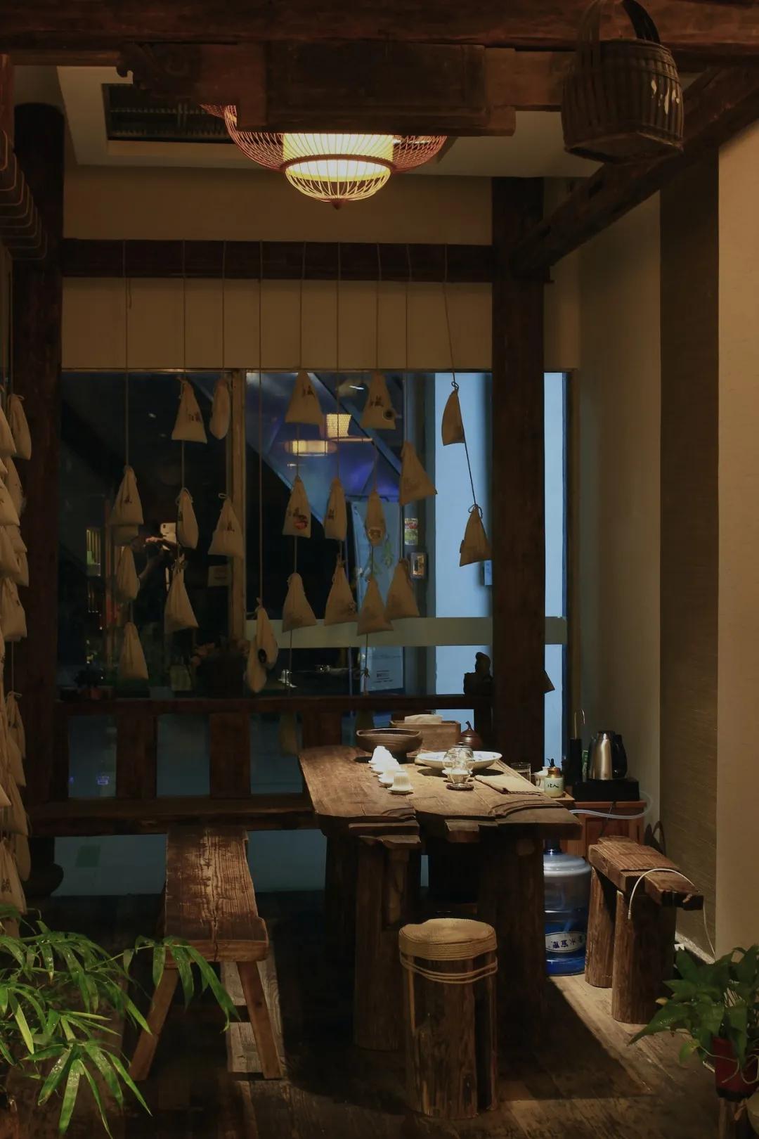 001「九点一刻茶空间」之北人茗茶乐模店