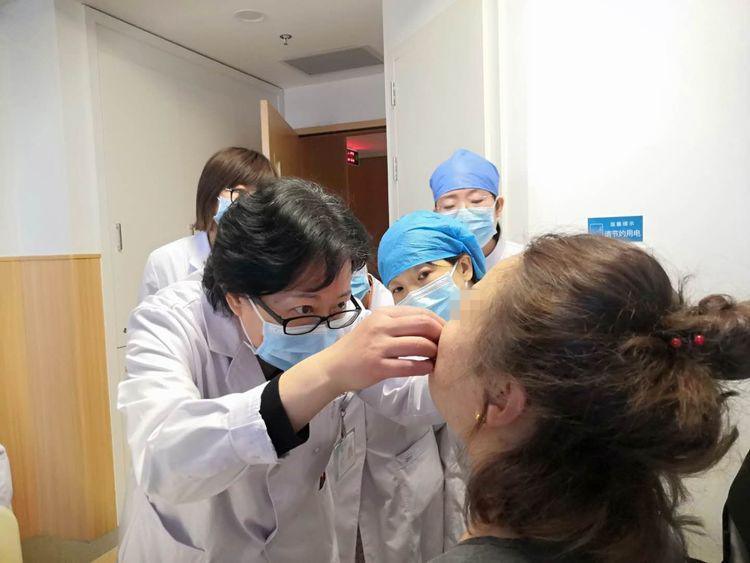 太原市中心医院MDT精诚合作完成腹腔镜下子宫瘢痕部位病灶切除术