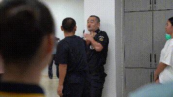 阔口社区“*党**建+”邻里中心，荔警蜀黍教你女子防身术！