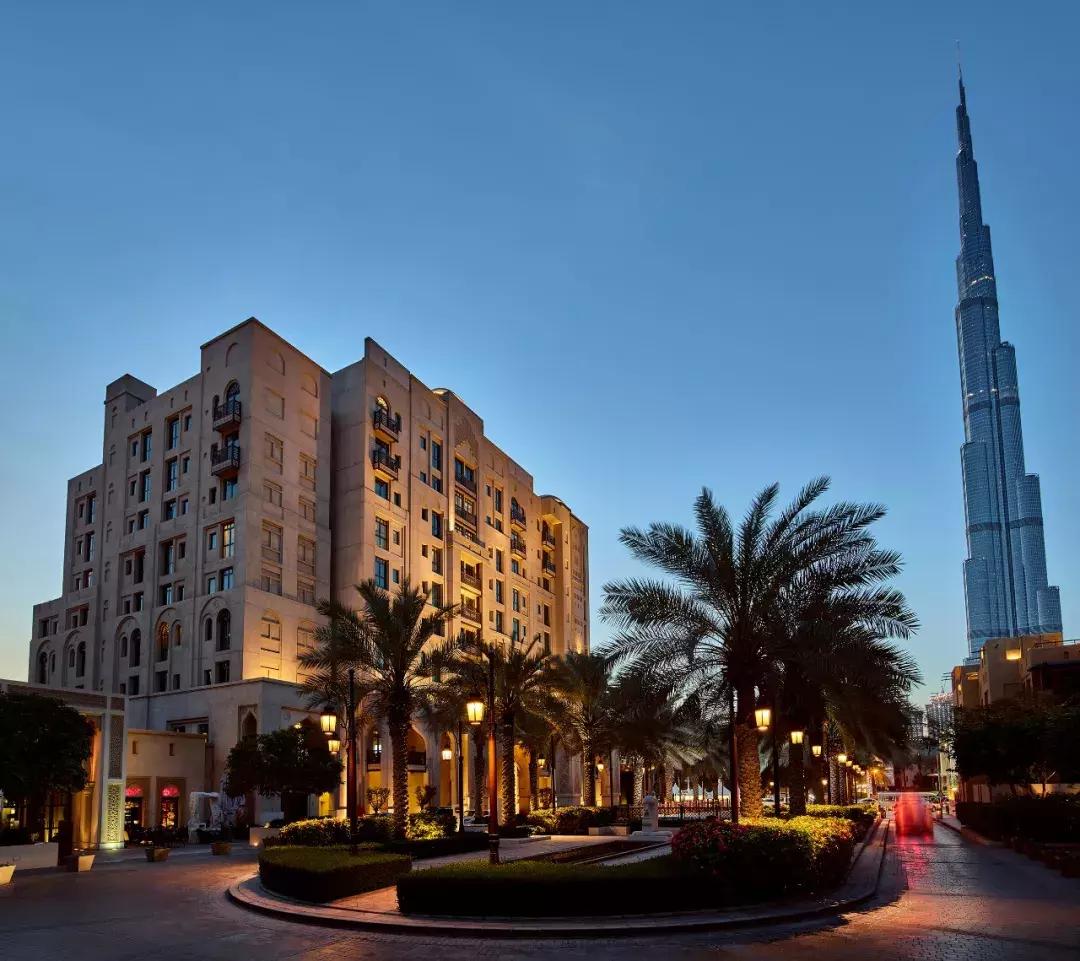 郭富城带方媛出席公开活动,澳门偶遇郭富城和方媛