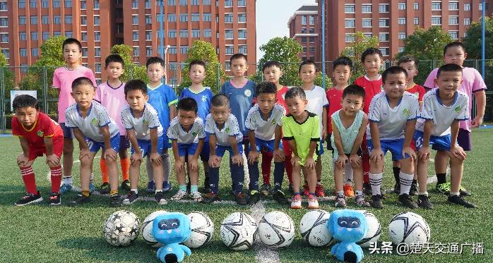 武汉青少年体育夏令营好报名不,武汉青少年体育夏令营提供器材吗