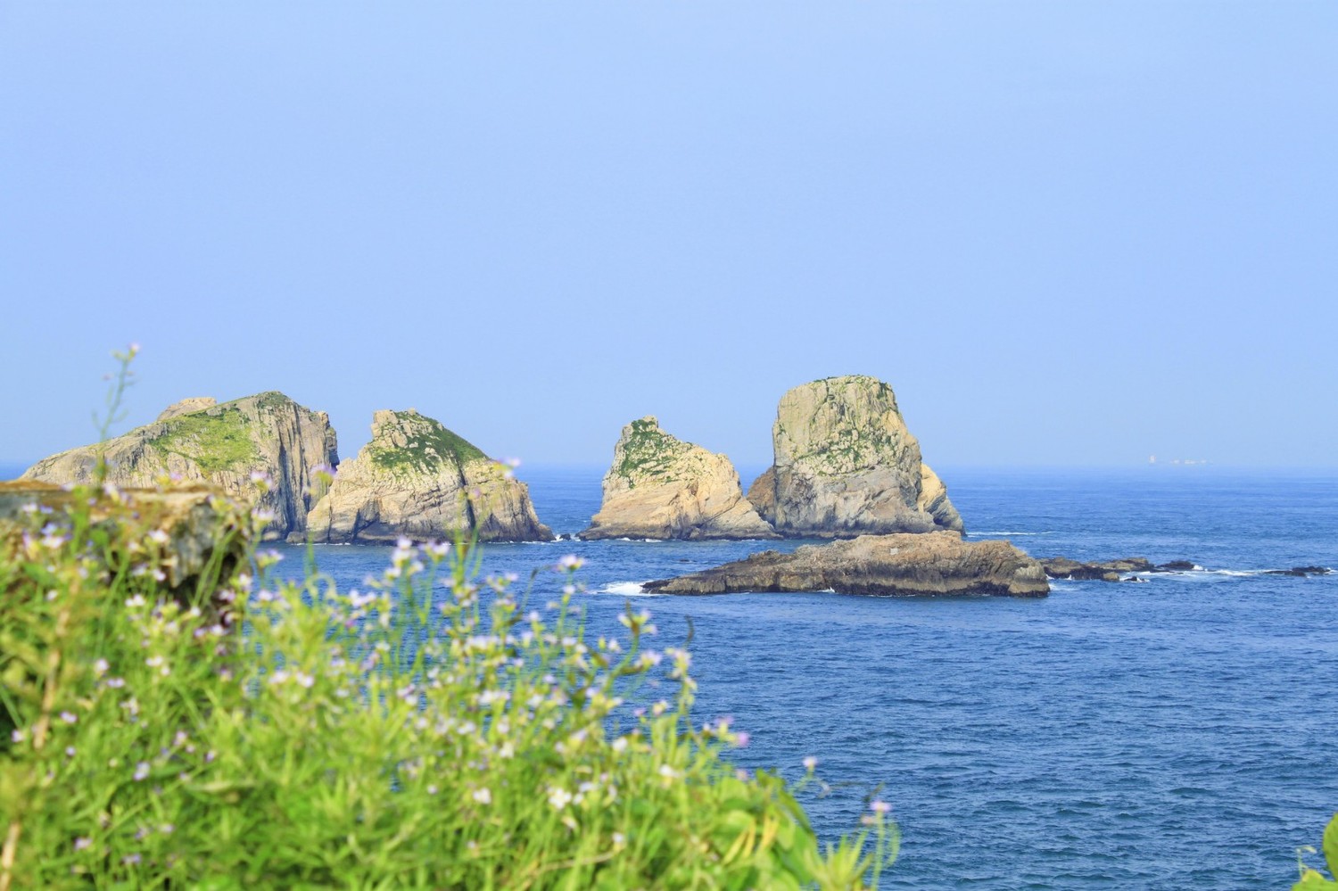 夏天适合度假的海岛推荐,江浙沪夏天避暑最佳旅游地情侣