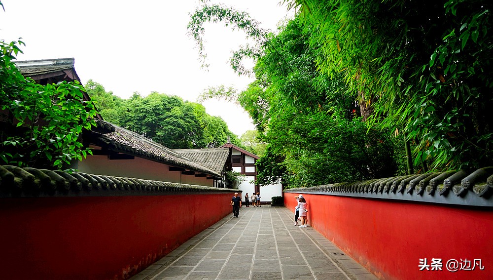 浣花溪畔的杜甫草堂古朴清雅,杜甫草堂秀丽幽静