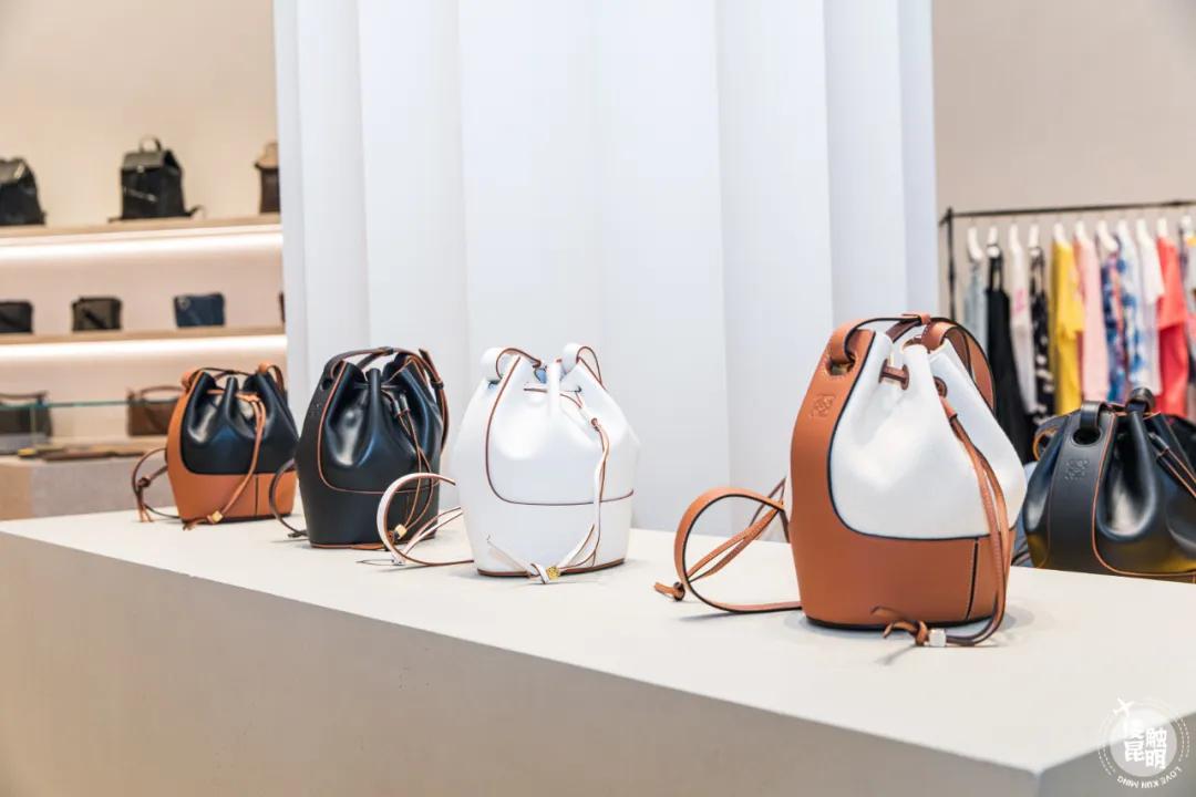 等了200+天,恒隆这7家高奢大牌终于开了!昆明首店,开启霸屏