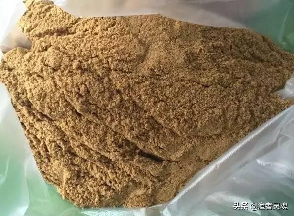 黑坑钓鲤鱼黄面面饵料配方,黑坑黄面鱼饵料配方