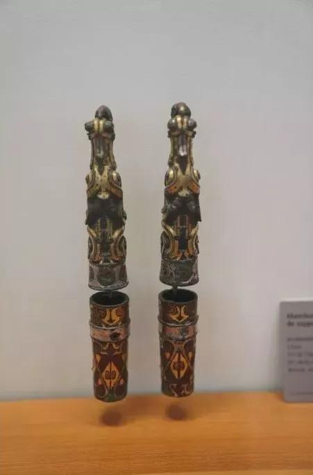 法国博物馆里有中国瓷器,法国卢浮宫博物馆中国文物多少