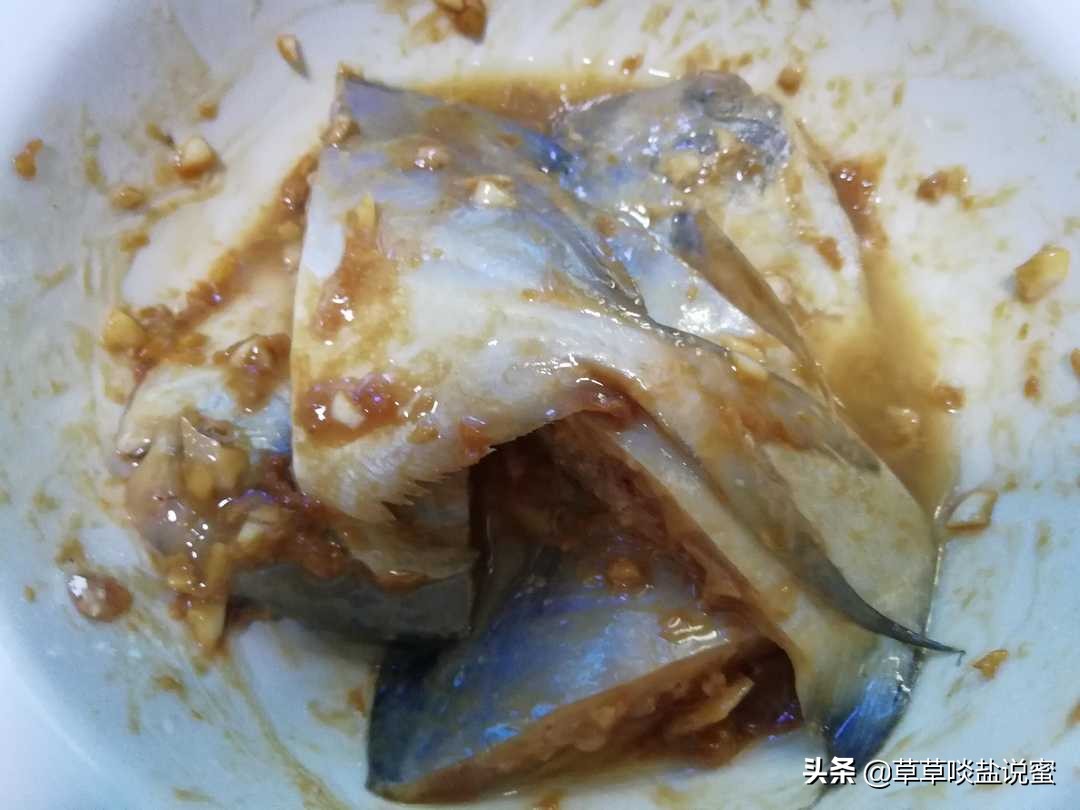 白鲳鱼怎么焖好吃,清蒸黑鲳鱼的做法大全