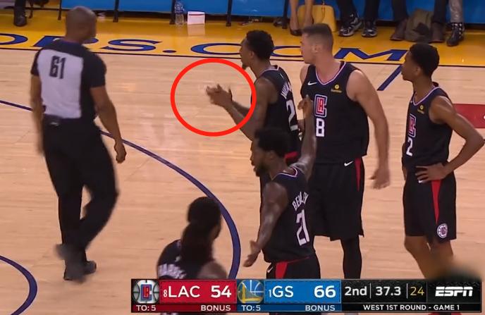 勇士裁判被骂,勇士骂裁判集锦