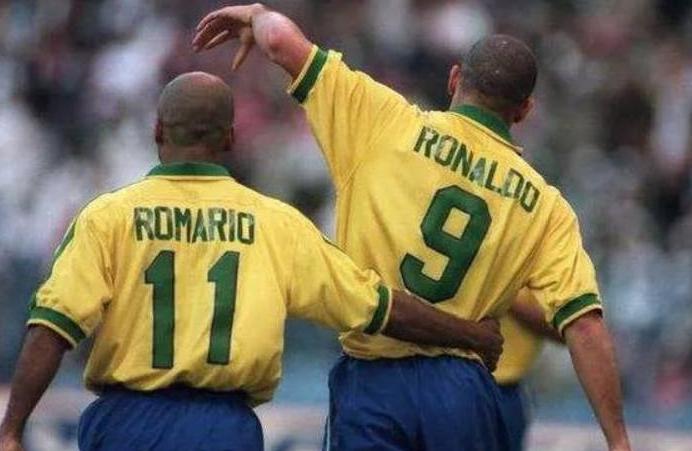 巴西足球运动员历史最强球员,巴西足球史上最强十大巨星