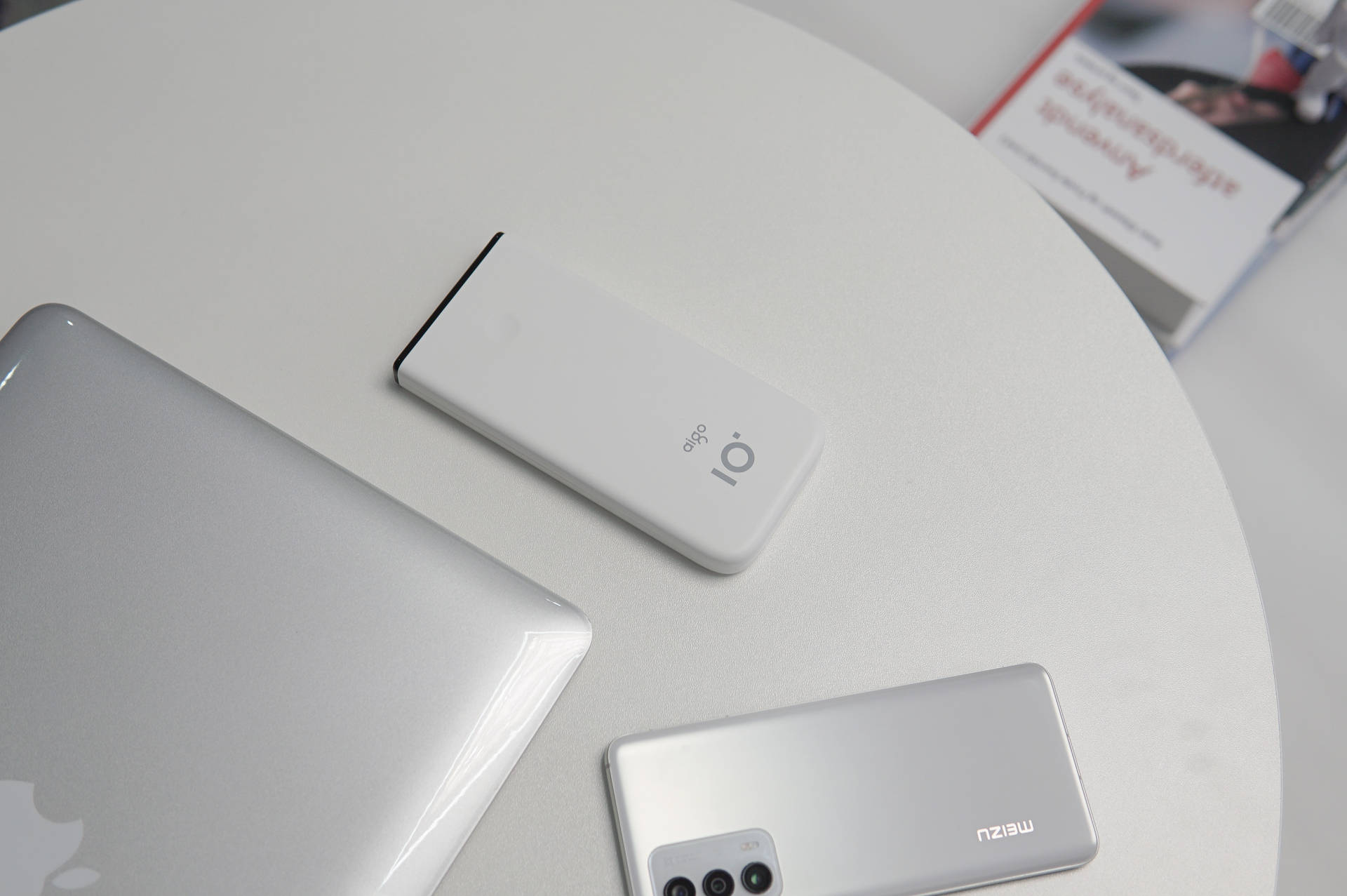 华为充电宝怎么比小米的贵那么多,华为66wsupercharge充电宝测评