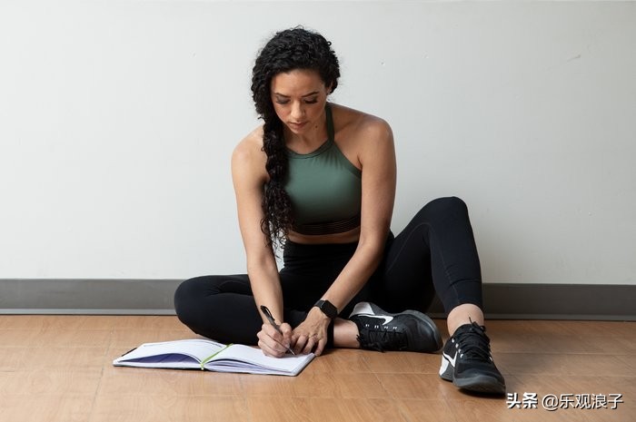 举铁力竭的科学解释—中枢神经系统疲劳