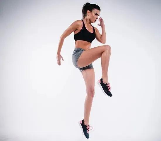 对于女性来说为什么要练普拉提,长期练普拉提的好处和坏处