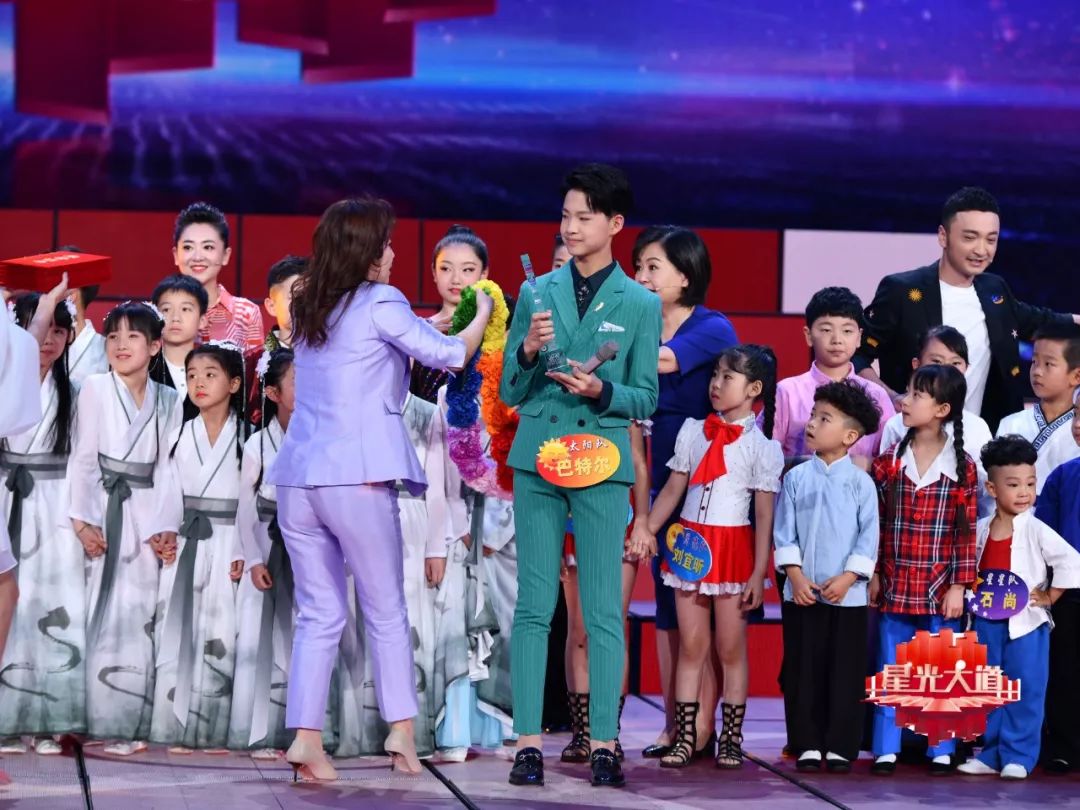超级星光大道第一届的小朋友,小朋友星光大道活动视频