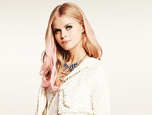 塔丽唯尔：在网络的冲击下，重新定义，重回巅峰