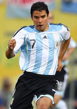 十大让人惋惜的足球天才,兔子萨维奥拉过人