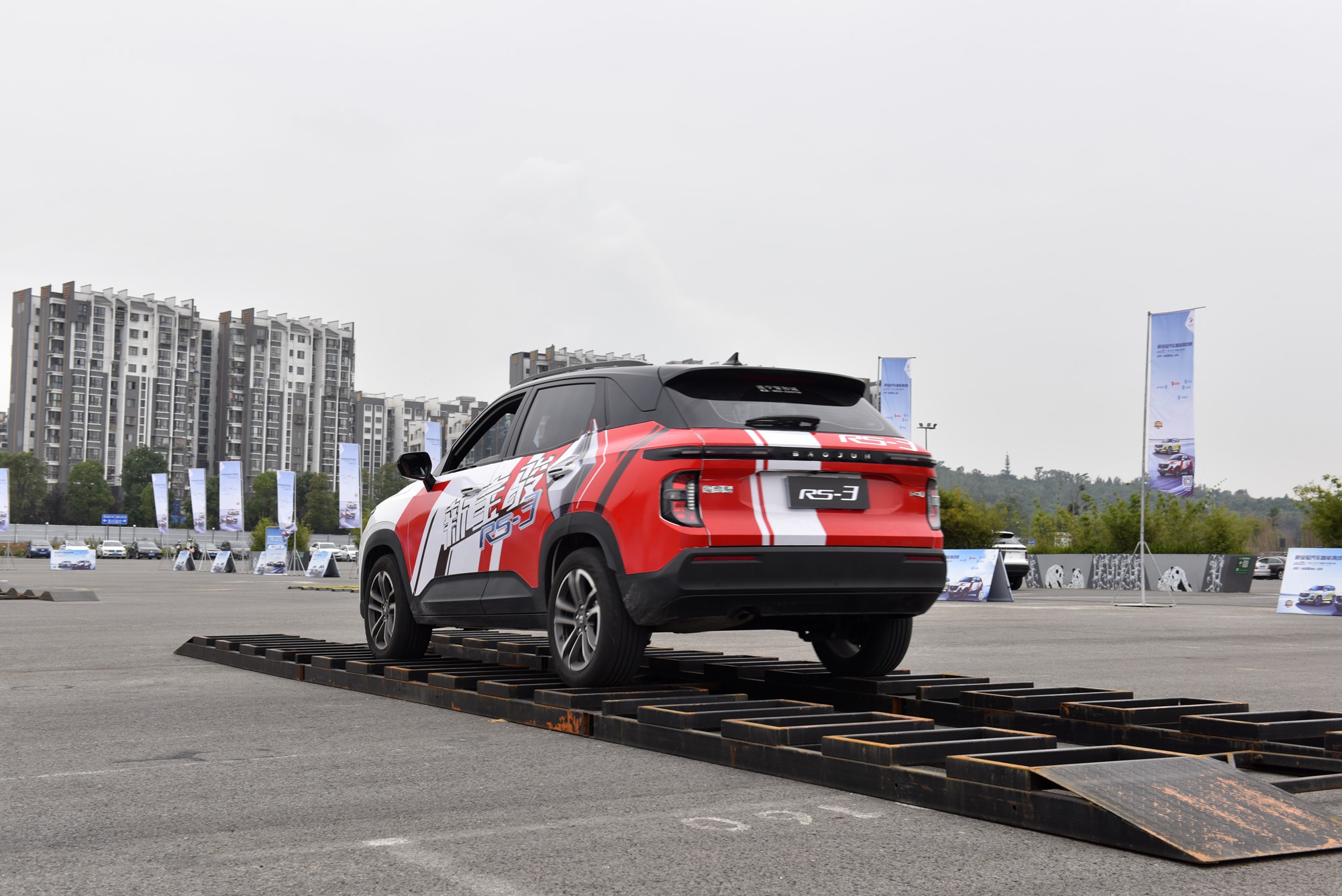试驾新宝骏旅行车,试驾体验新宝骏rs-3