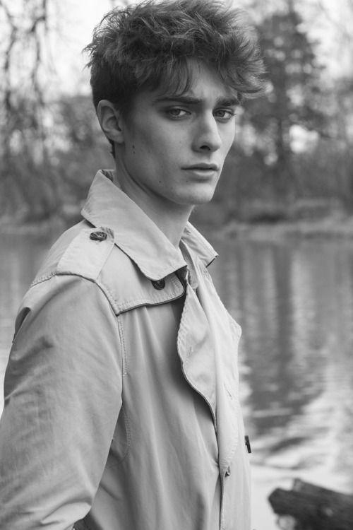 法国帅气男模,法国英俊男模成最帅伏地魔