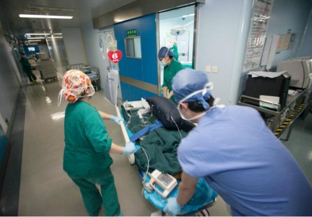 女性剖腹产会有什么后遗症,剖腹产有什么风险和后遗症