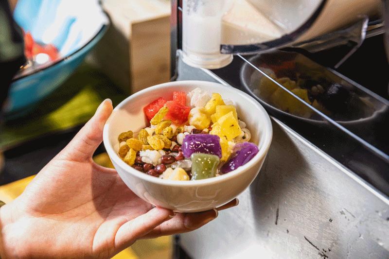 小龙虾海鲜自助烤肉,这家自助餐性价比超高