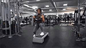 为什么拍打臀部会感觉臀部翘了,臀部如何塑形六个动作轰炸臀部