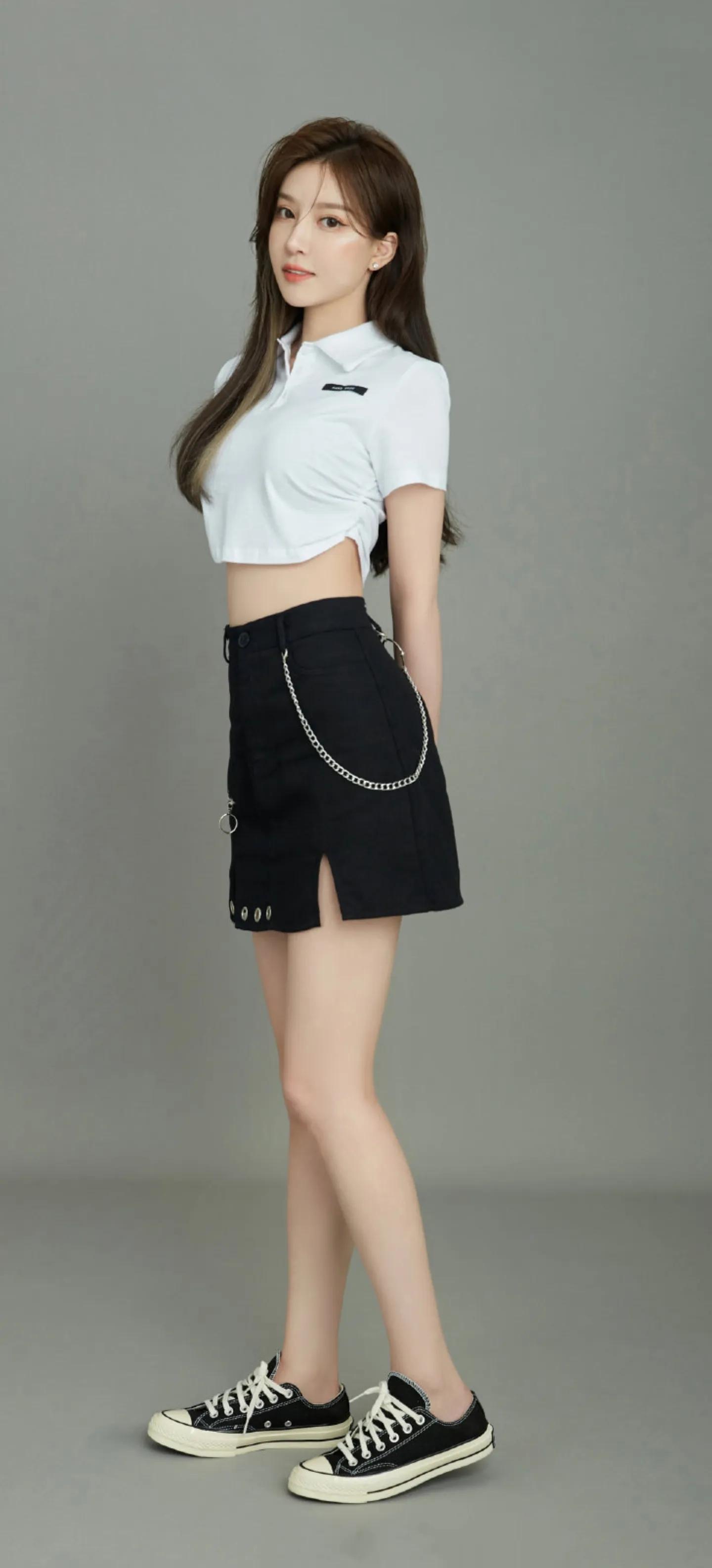 明星穿搭图片素材,明星新款服装图片大全