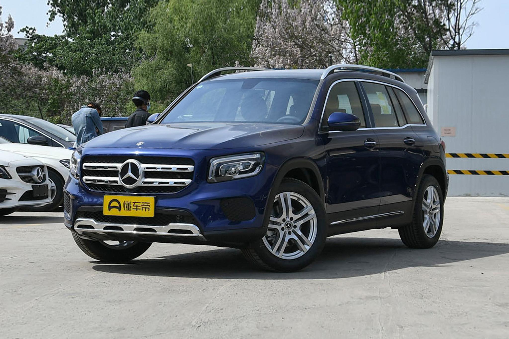 奔驰glb发动机共振怎么回事,奔驰glb发动机哒哒响车主遇到过吗