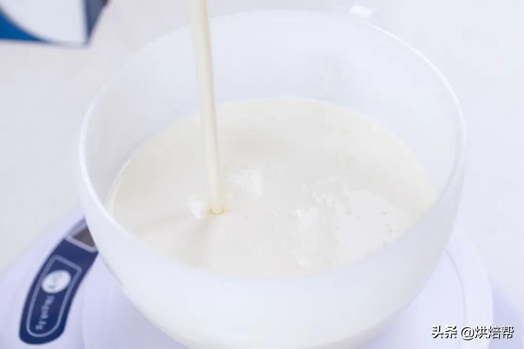 甜品教程超简单樱花粉雪媚娘 (水蜜桃雪媚娘的吃法)