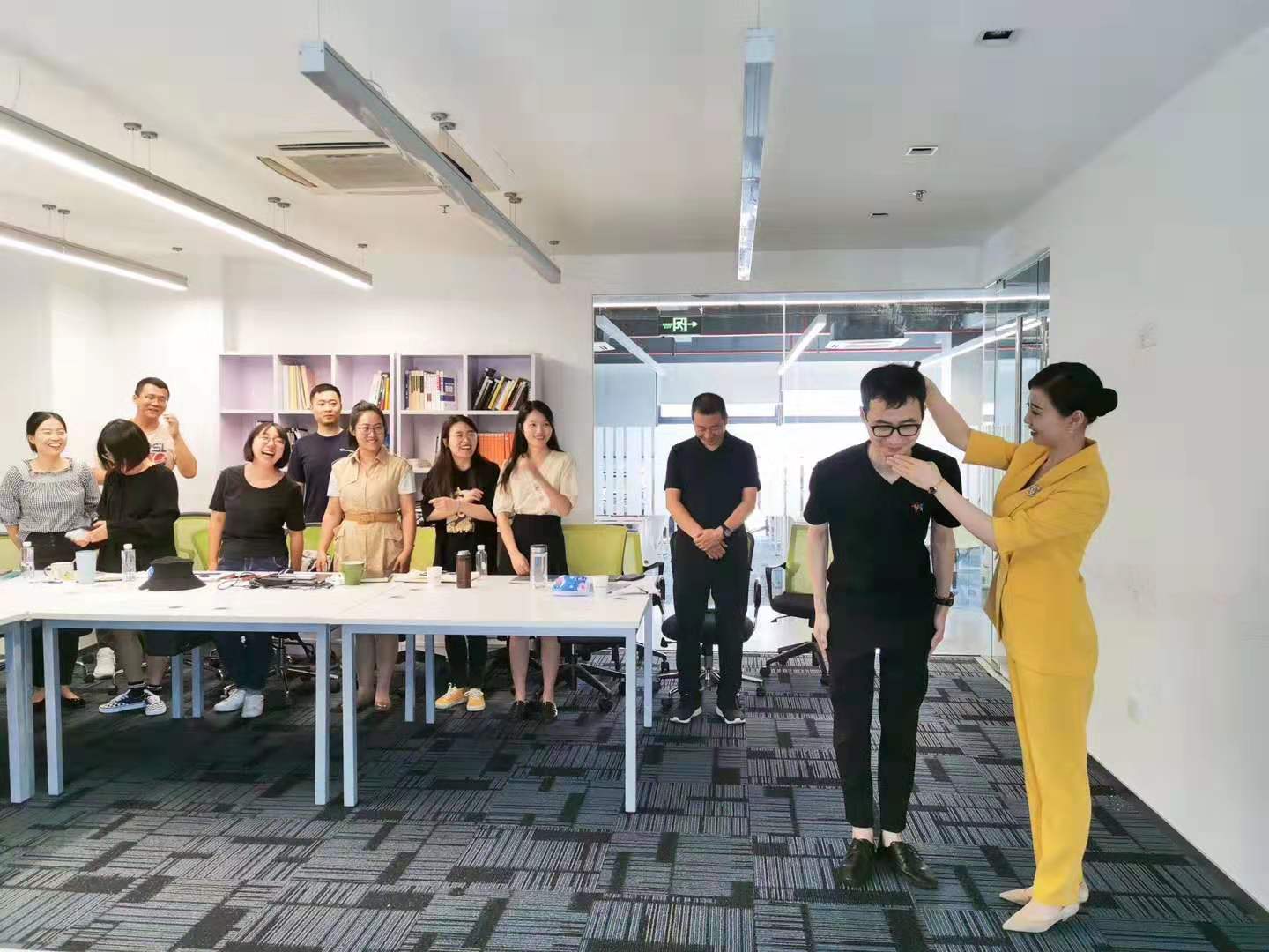 新华礼仪可以零基础吗,新华礼仪服务