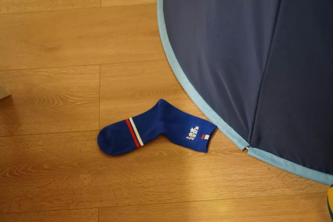 上海申花接地气鞋,上海申花足球袜