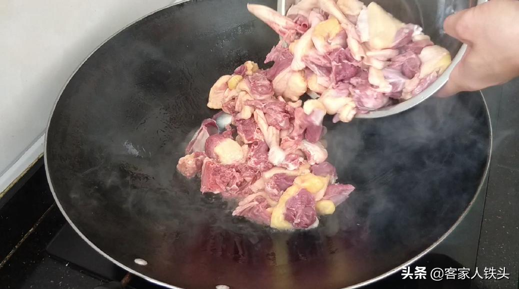 鸭肉又香又好吃的4种做法,爱吃鸡肉的收藏这样做皮脆肉嫩