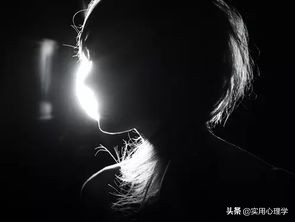 抑郁症患者特别吝啬,不要因为爱而得了抑郁症