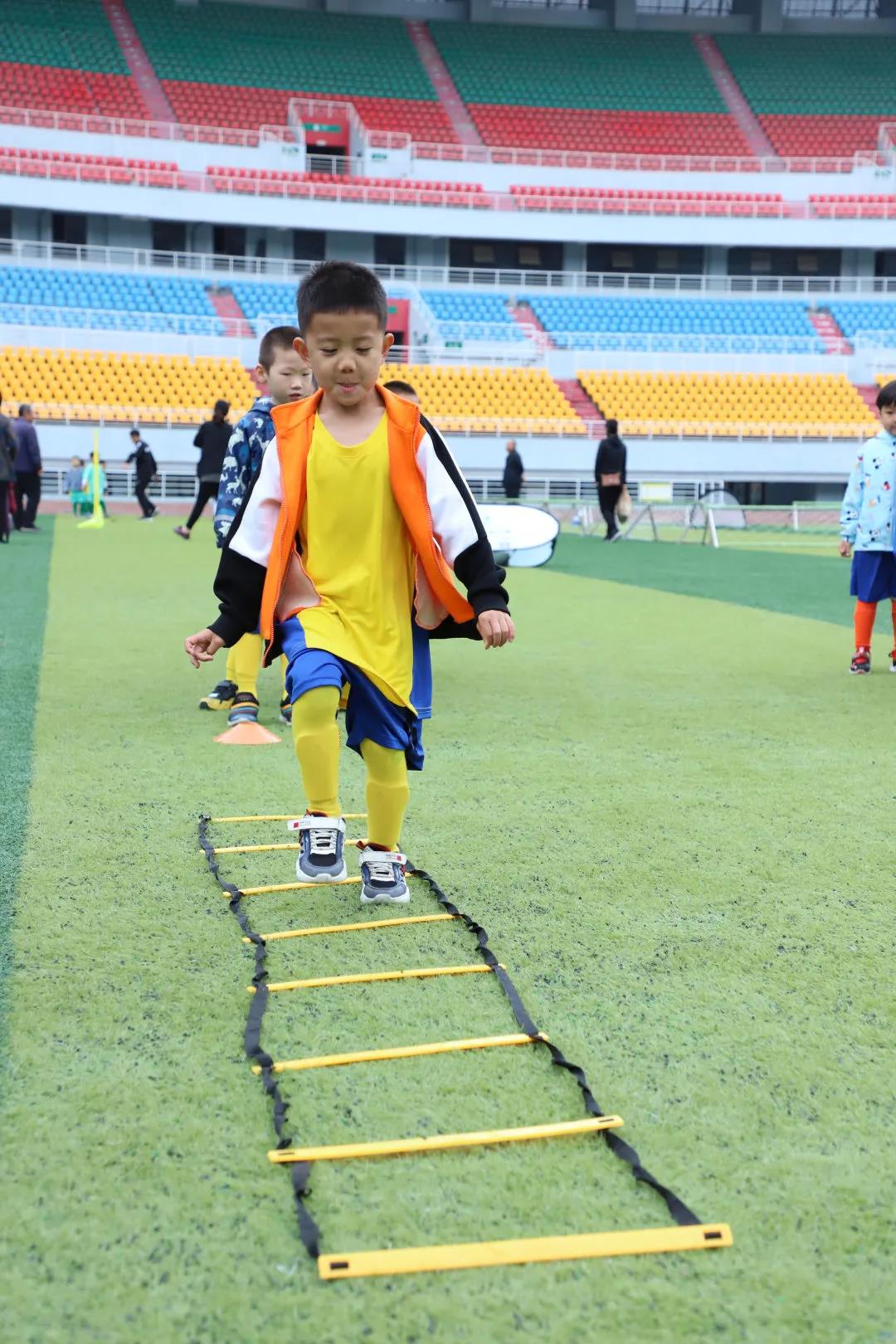 聊城市趣味运动会,聊城学校足球比赛