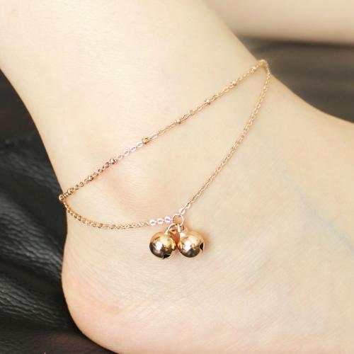 夏季搭配小饰品,夏日饰品的选择与搭配