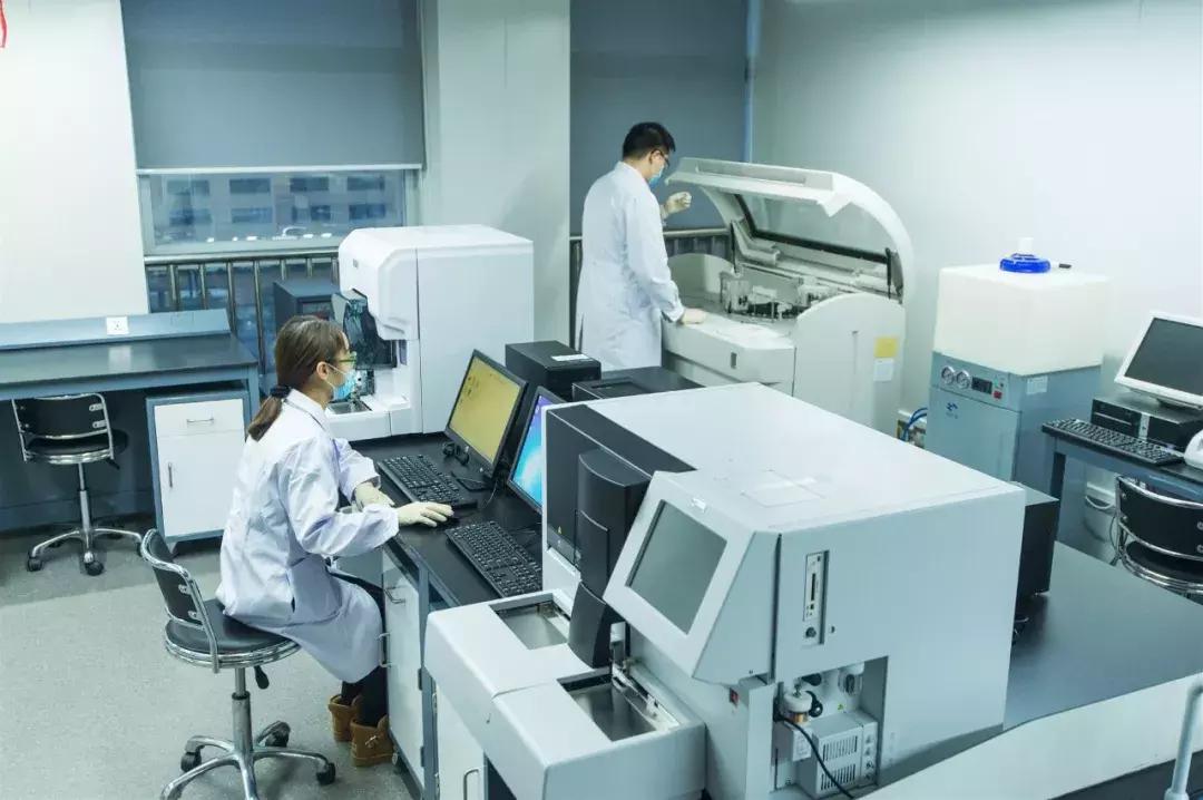 浙江大学为什么那么多科研经费,浙大一年300多亿经费