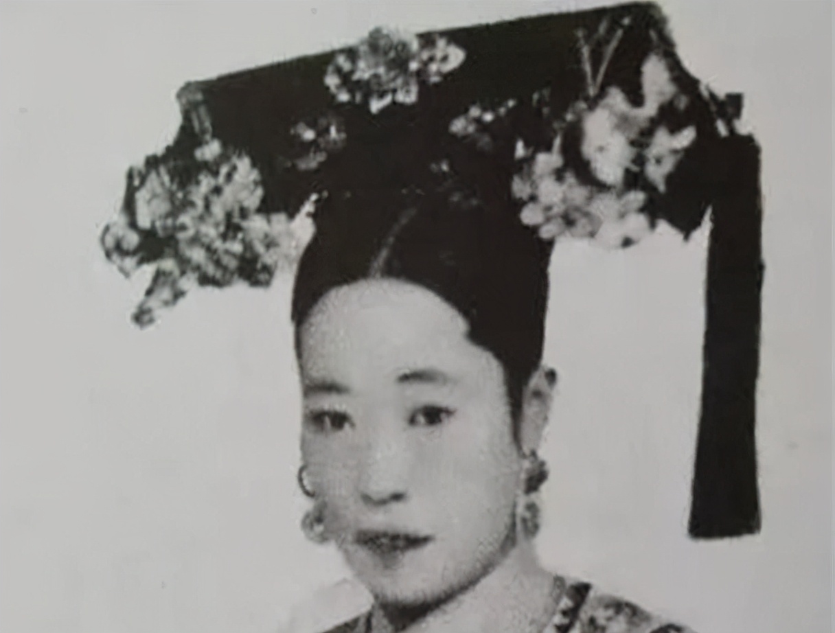 清王朝1912年,1912年清王朝