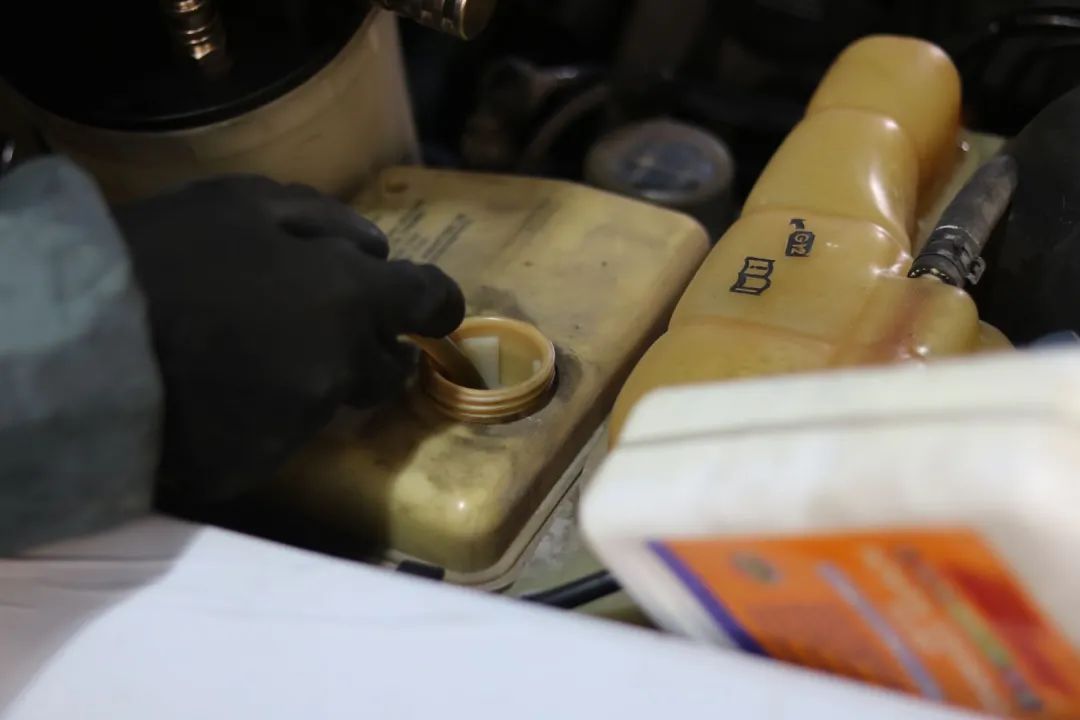 怪兽修车老途观,怪兽修车翻新艾力绅