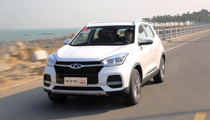 瑞虎5x1.5t测评,测评瑞虎5x20191.5t高能版