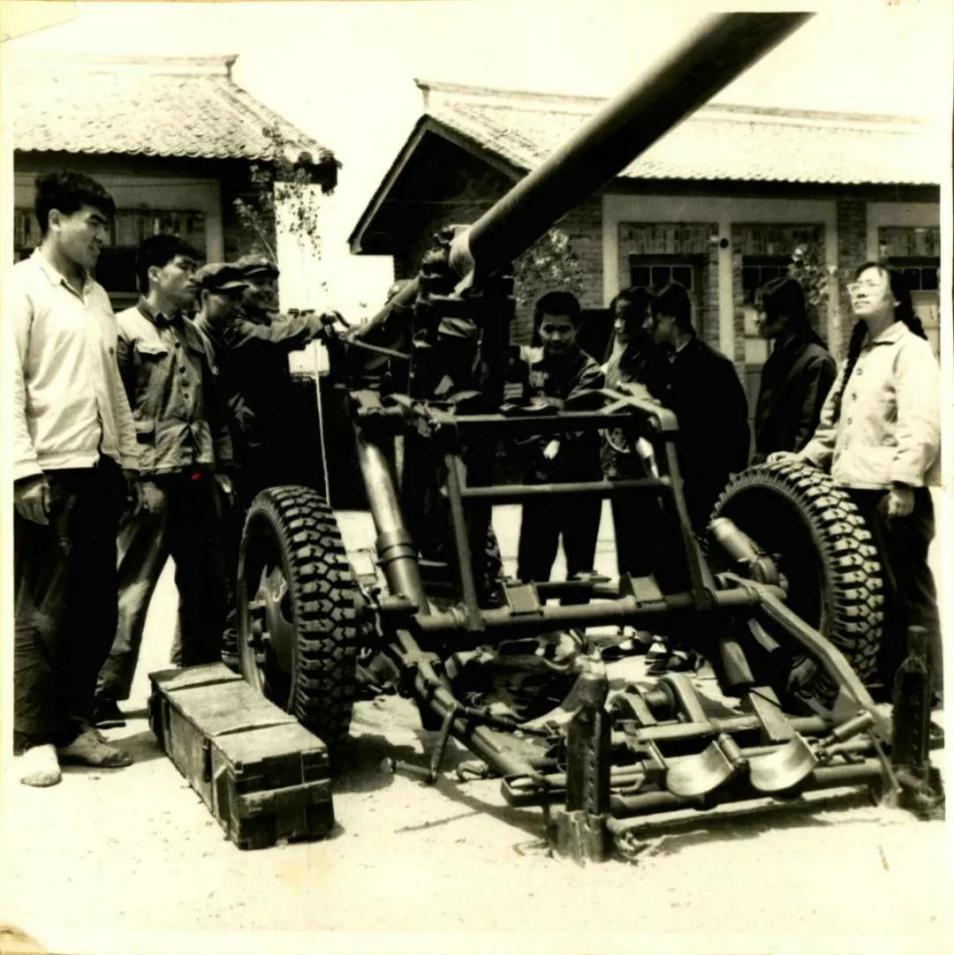 65式军装军训老照片,三十年前新兵军训老照片