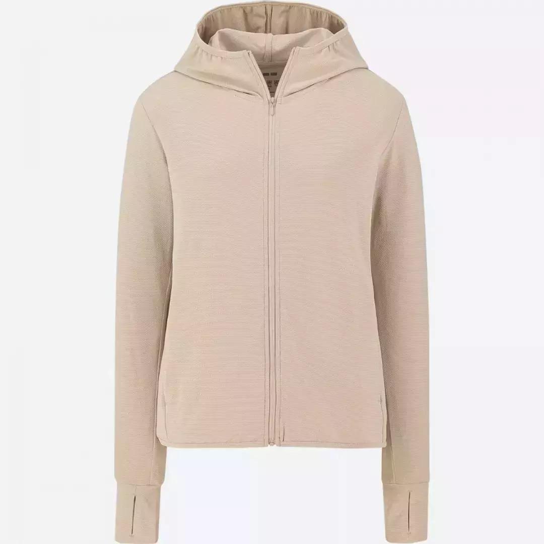 优衣库高性能外套,优衣库新款衣服遭疯抢