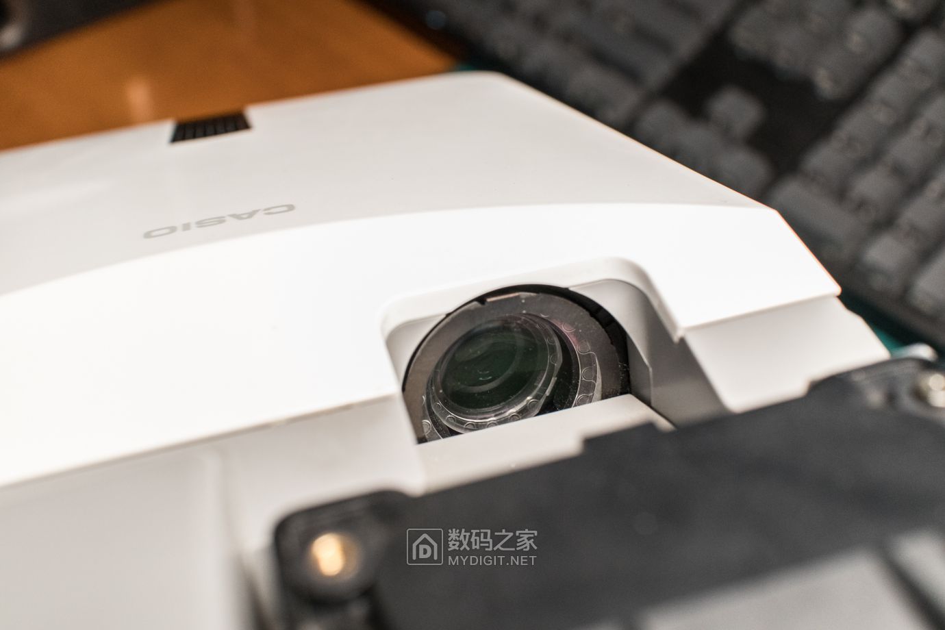 卡西欧激光投影机更换dmd,卡西欧激光投影拆机