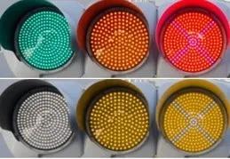 uno技能牌看颜色吗,正版uno牌和盗版uno牌区别