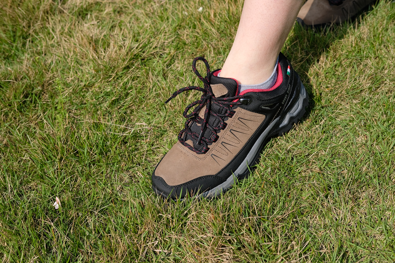 户外徒步入门级登山鞋推荐,长距离徒步选什么登山鞋