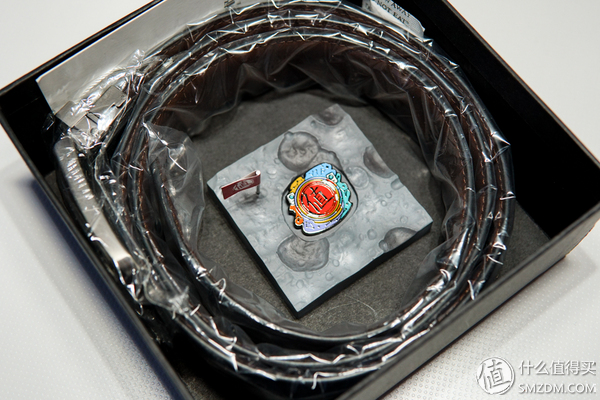 男人的必需品，苏宁极家头层牛皮皮带的双面设计有点意思