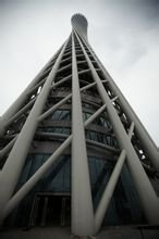 广州第一高楼小蛮腰,广州第一高塔小蛮腰整体图片