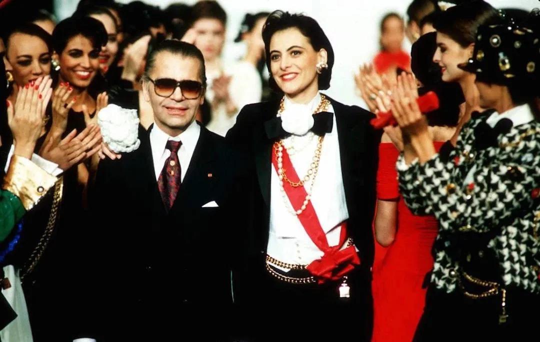 为什么大家都喜欢买香奈儿,香奈儿带给你的感触