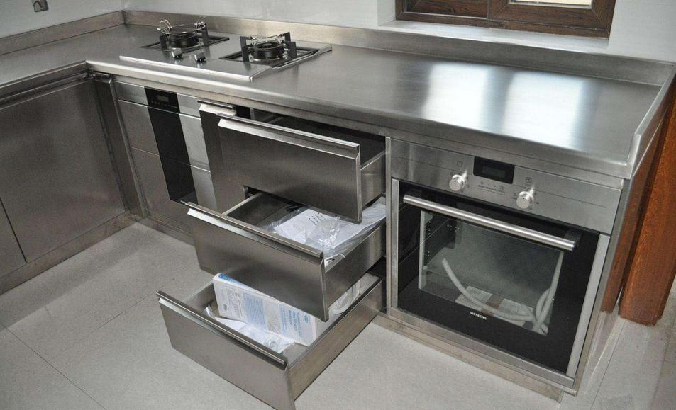 橱柜用不锈钢台面好吗,不锈钢橱柜台面耐磨耐刮硬化工艺