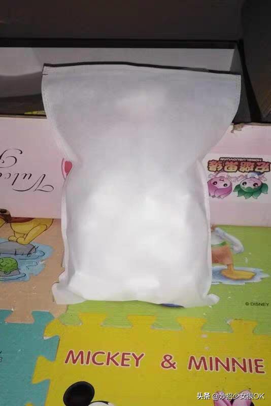 屋内地面返潮发霉怎么解决,屋内地面返潮潮湿怎么处理